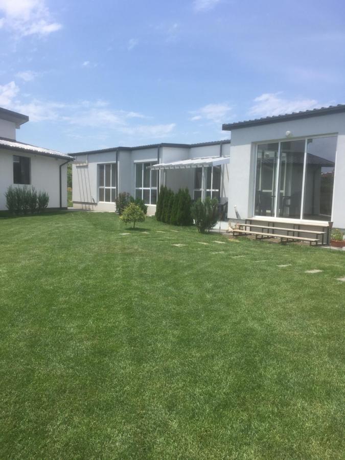 Karia Apartments Shabla Eksteriør bilde