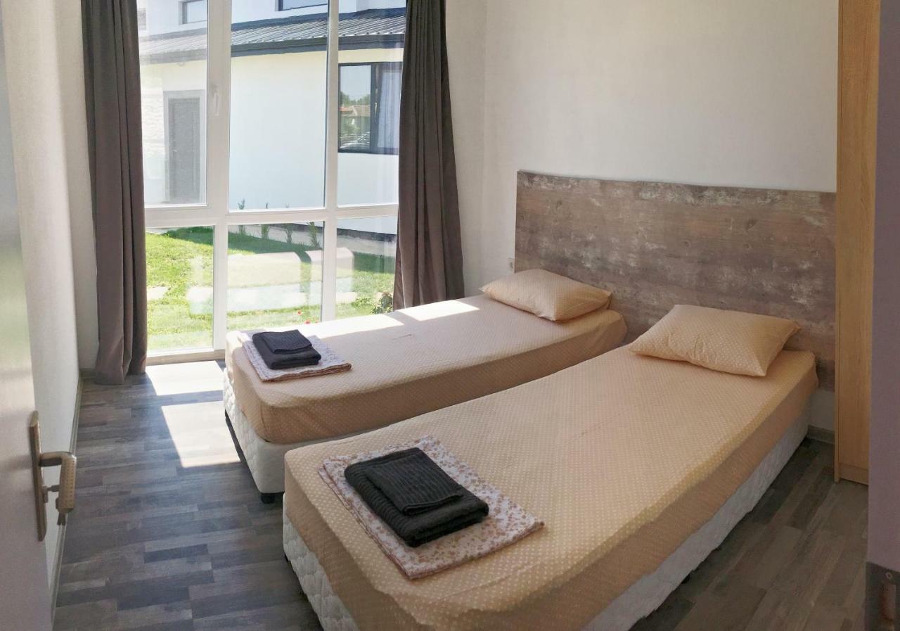 Karia Apartments Shabla Eksteriør bilde